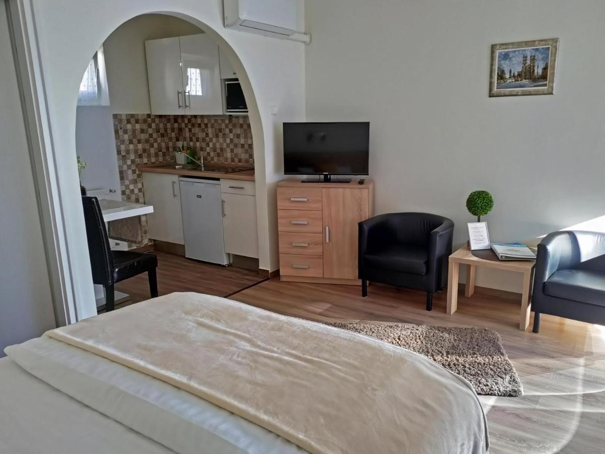 Hévíz Szecsenyi Apartman מראה חיצוני תמונה
